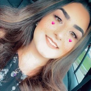 Meet your Posher, Lesley